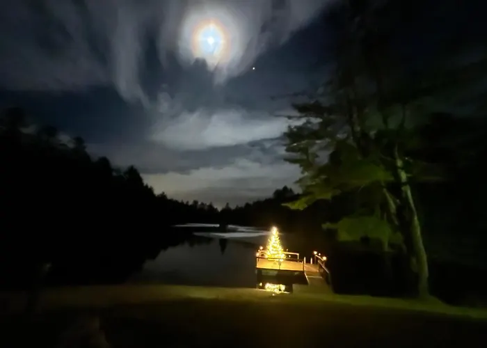 Chalet On Private Alderbrook Lake