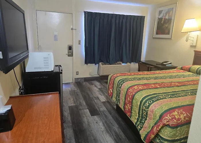 Carpet Inn