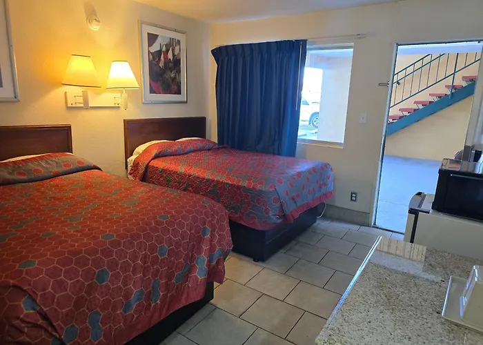 Carpet Inn