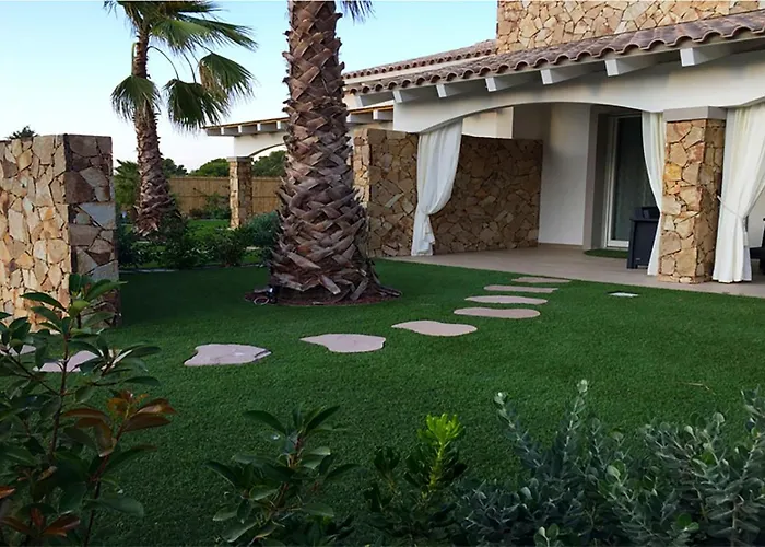Residence Elegance Ville Ed Appartamenti A Porto Pino