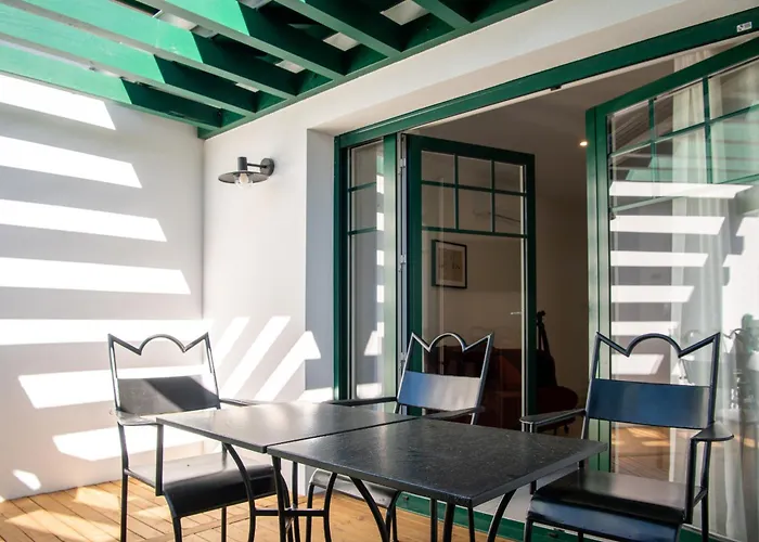 Villa Aitama