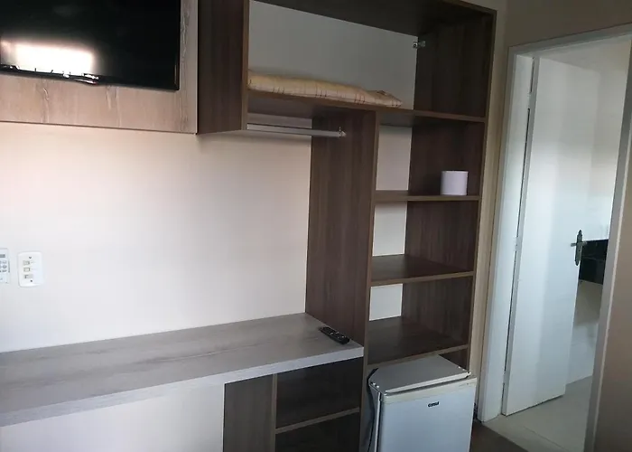 Encanto da Praia Residence apartamentos e quartos para locação