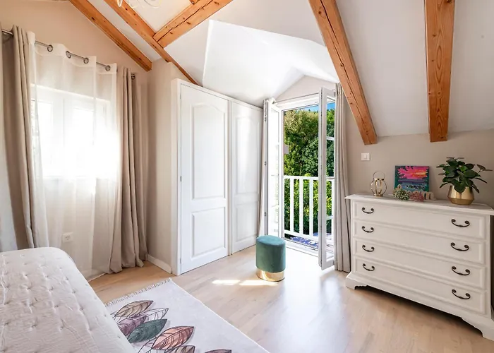 Vacation House Cavtat