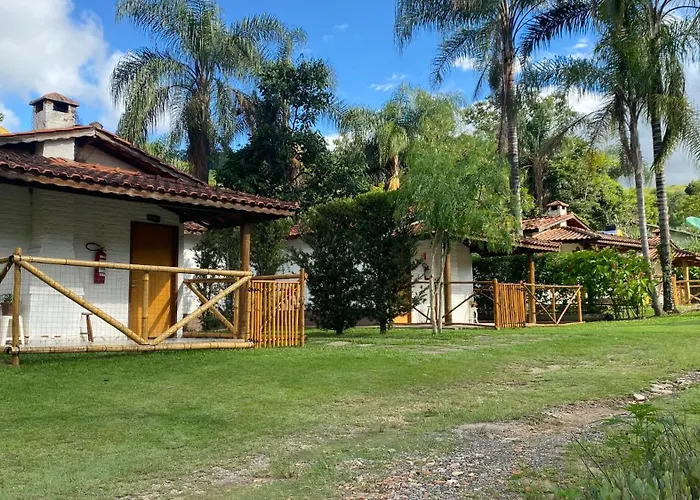 Acalanto Inn