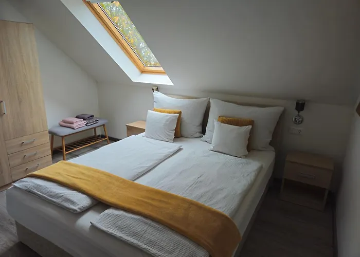 Eva Apartman