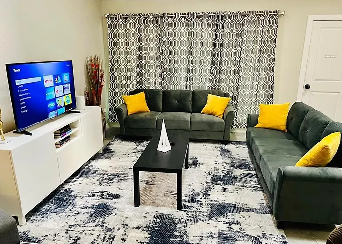 House 3-Bed 2,5-Bath Free Parking With Washer Dryer Inside