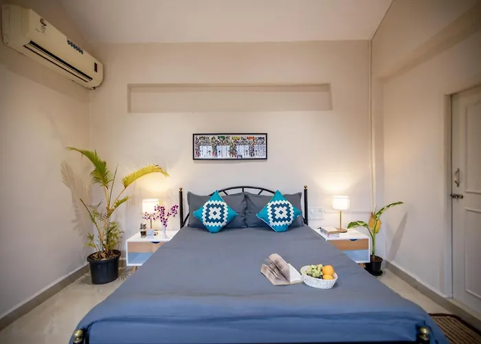 Nomadgao Vila Nova - Social Hotel With Coworking, Fast Wifi, And Goan Charm
