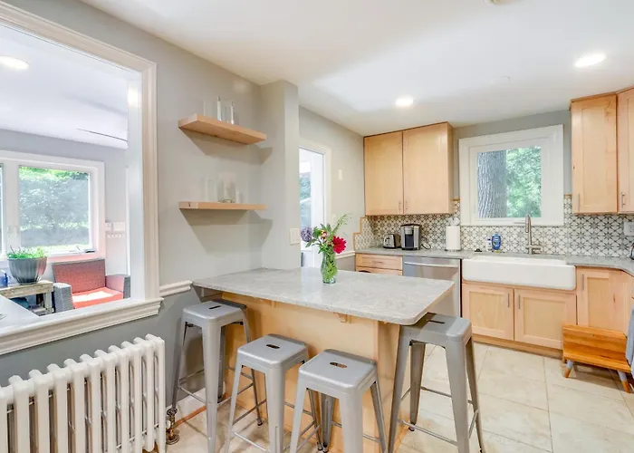 Silver Spring Rental: 8 Mi To Washington, Dc!