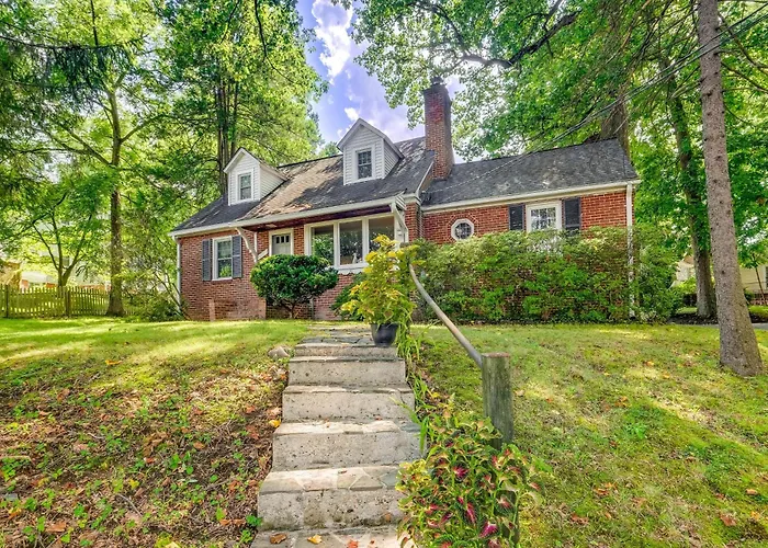 Silver Spring Rental: 8 Mi To Washington, Dc!