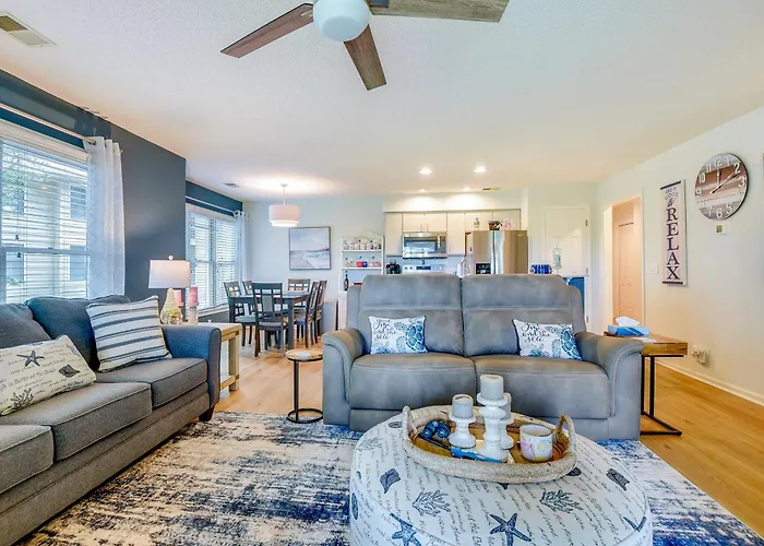 Sunset Beach Condo: Ideal Golfing Getaway!