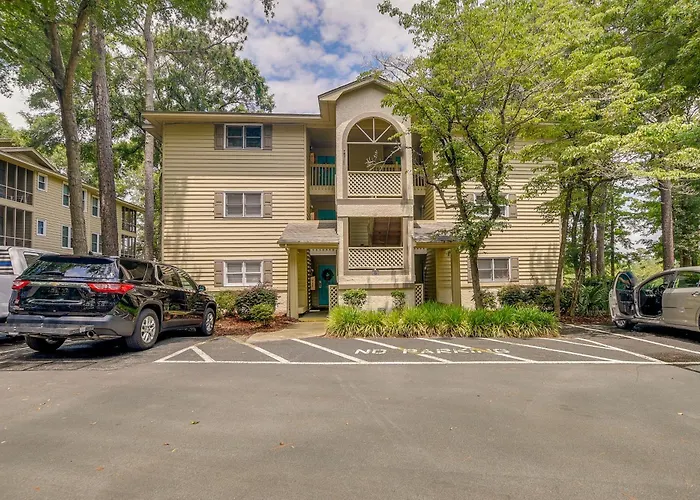 Sunset Beach Condo: Ideal Golfing Getaway!