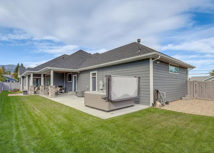 Red Lodge Home W/ Private Hot Tub & Fire Pit!