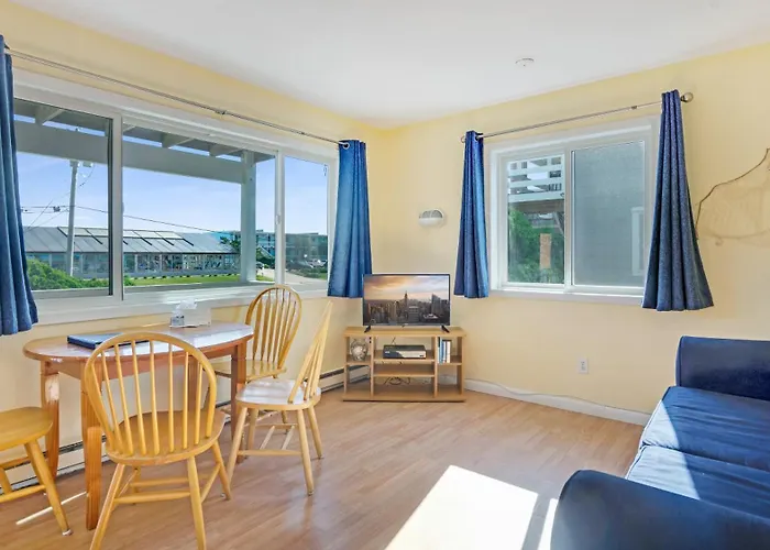 Montauk Oceanside Suites