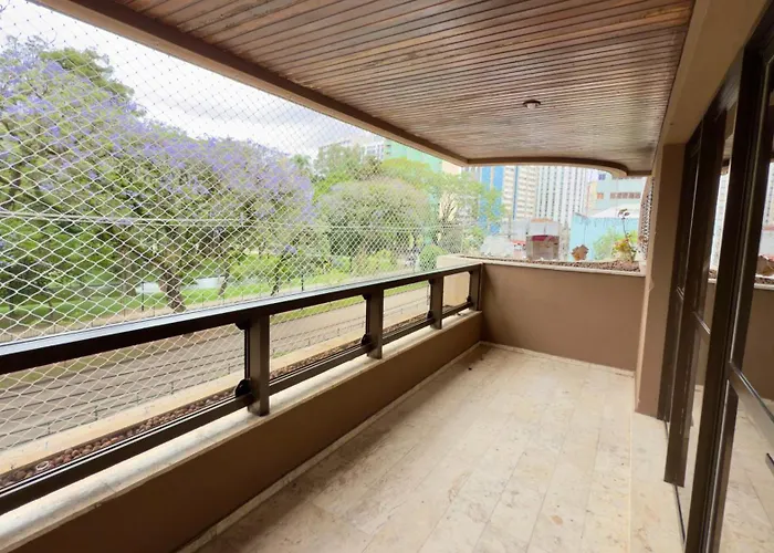 Curitiba Central Room