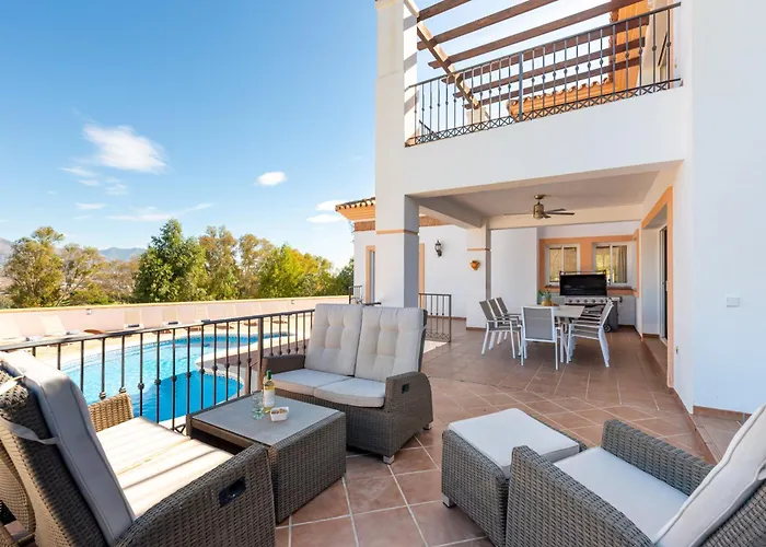 Villa Amland - Golf Paradise With Private Swimming Pool