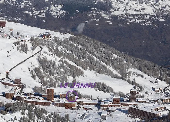 Studio Spacieux Avec Wifi A Plagne Centre, Proche Pistes