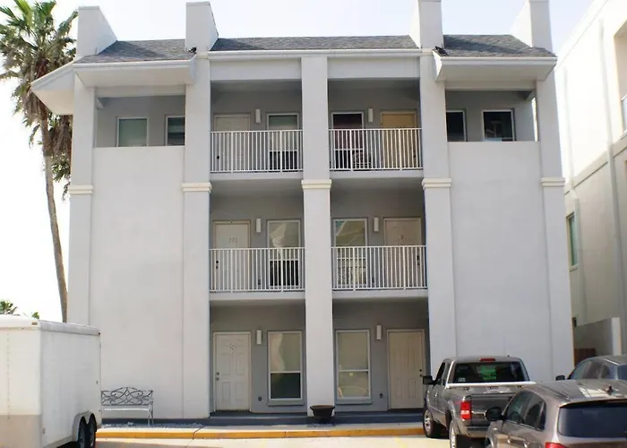 Coronado 101 Next To Beach Access, Pool