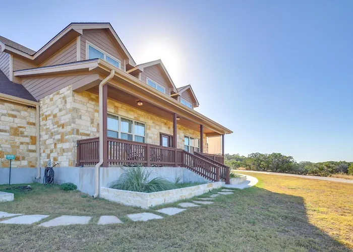 Scenic Views, Fire Pit: Texas Hill Country Getaway