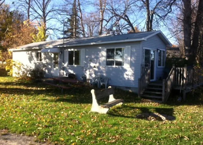 Lyman'S Lagoon Hideaway