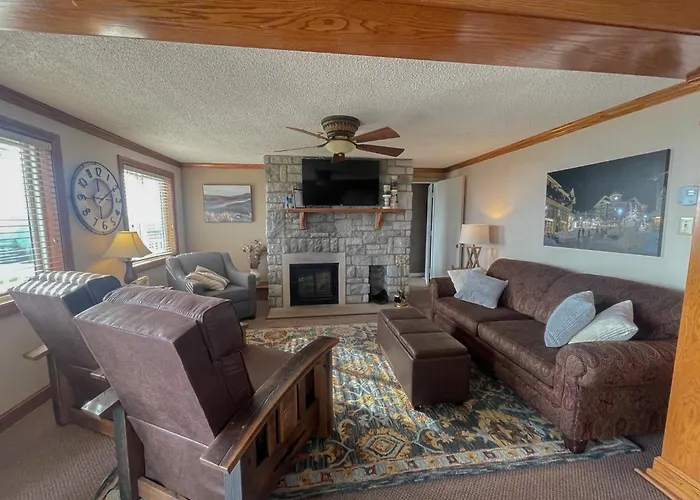 Ml148 Corner Unit Fireplace Connects To Ml150 Rented Separately