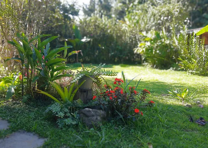 Vila Santíssimo Hospedagem e Café