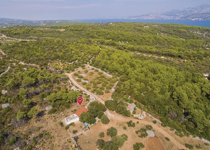 Holiday Home Pucisca 40