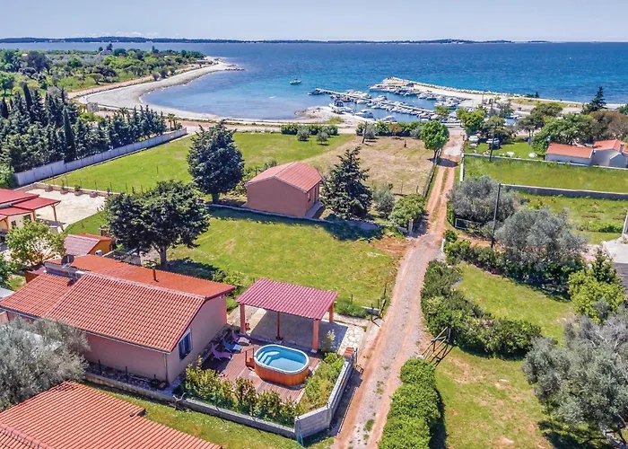 Holiday Home Vodnjan With Sea View III