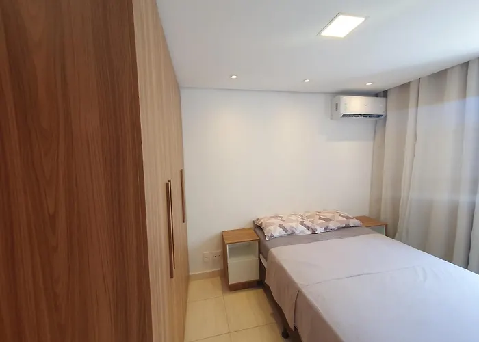 Apartamento centro de São Pedro da aldeia ao lado do comércio e a 500 metros da orla da lagoa