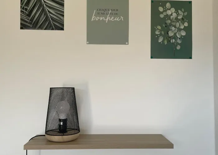 Cosy Studio 25 M2 Oriente Sud Entierement Renove