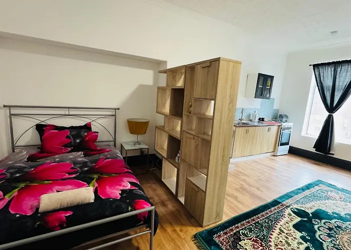 Studio Flat