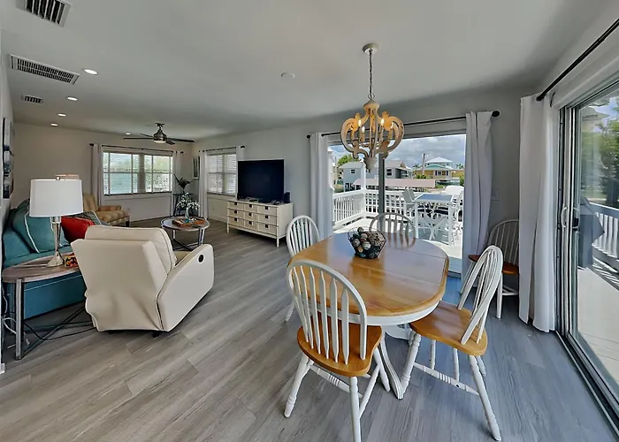 275 Blue Bay
