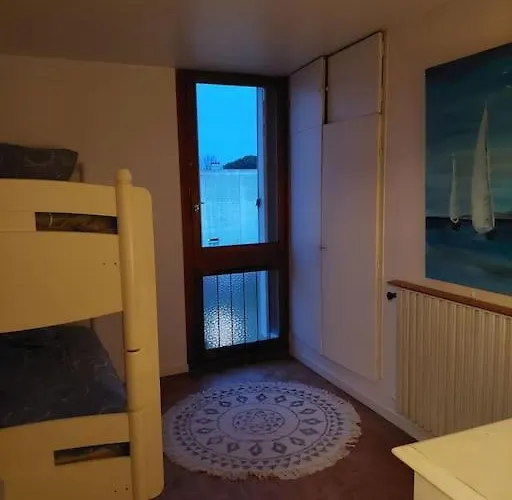 Appartement Spacieux Et Calme Avec Plages A 15 Min