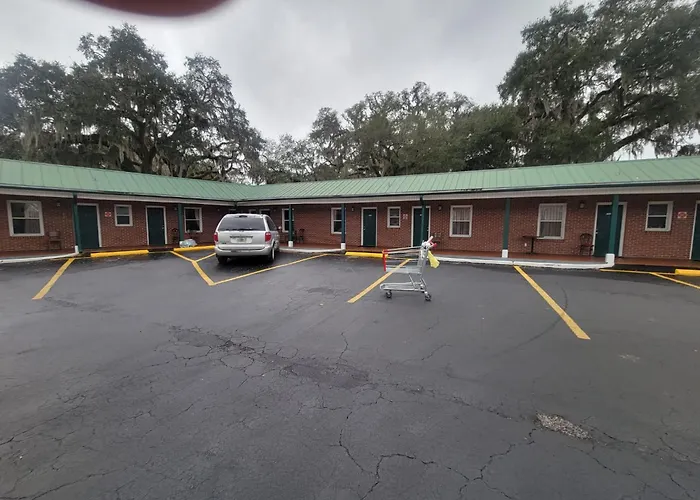 Gandy Motor Lodge