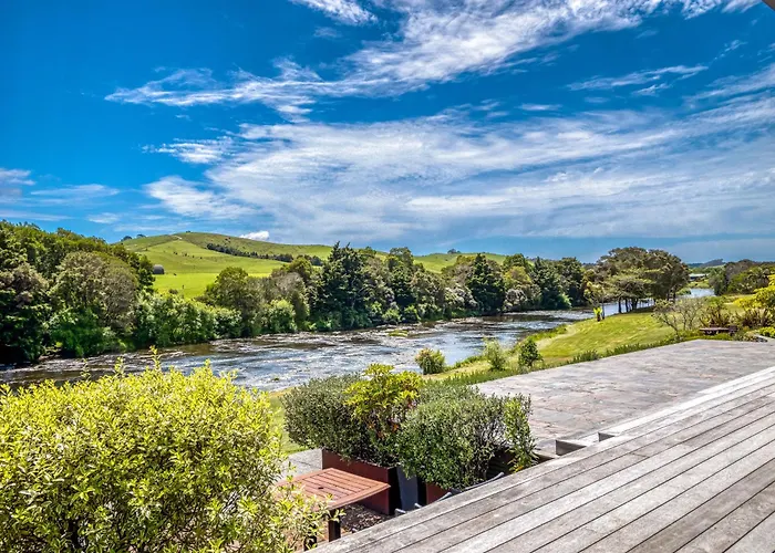Te Awa Lodge