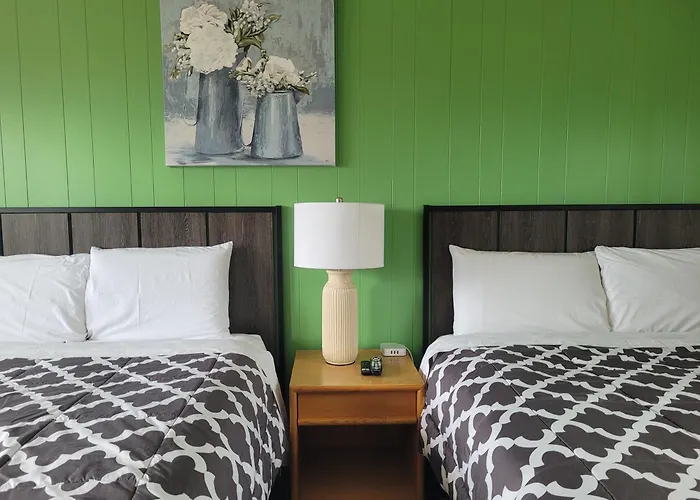 Town And Country Motel