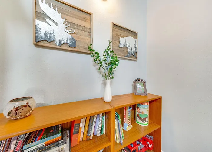 Warm Fraser Townhome W/ Community Amenities!