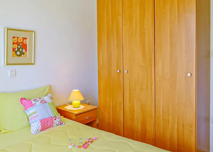 4 Bedroom Beautiful Home In Rabac