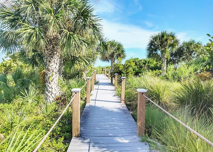Shell Island Beach Club 6A Exquisite Beachfront Residence Steps From Lighthouse Beach
