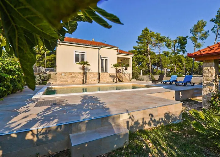 Stunning Home In Bibinje
