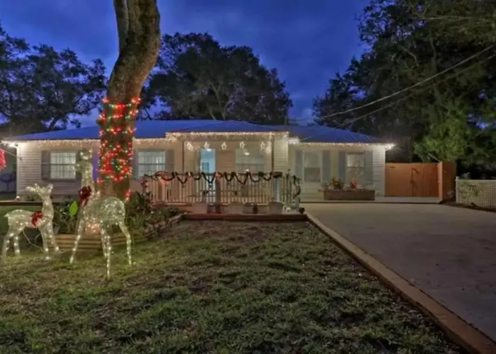 Charming 4-Bedroom Family Haven