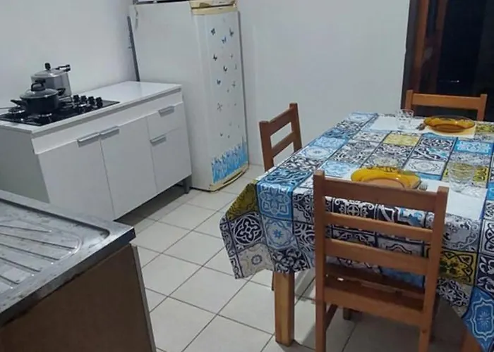 Apartamento 100m da Praia, próximo a plataforma