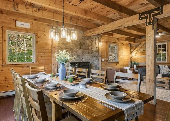 Mountain View, Secluded Lodge, Forest Escape