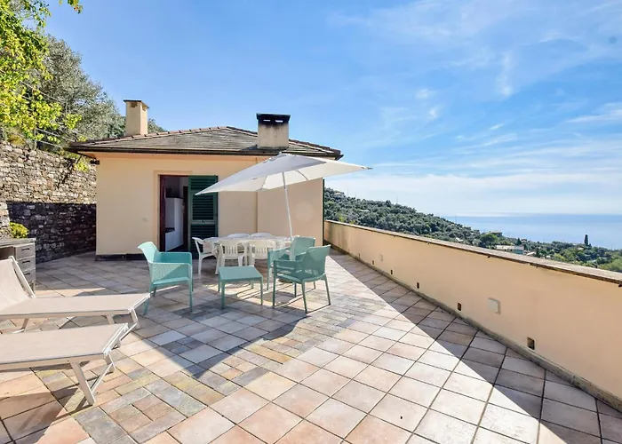 Amazing Home In Recco With Wifi