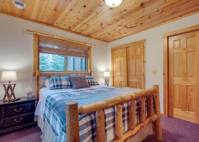 Lakefront Presque Isle Cabin W/ Private Dock