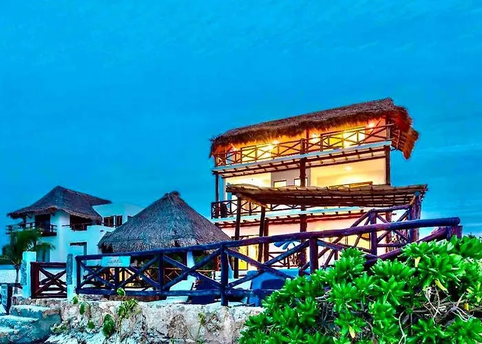Casa Libelula Beachfront House