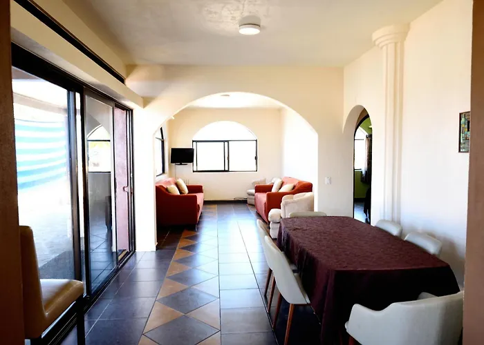 Cerritos Beach Palace