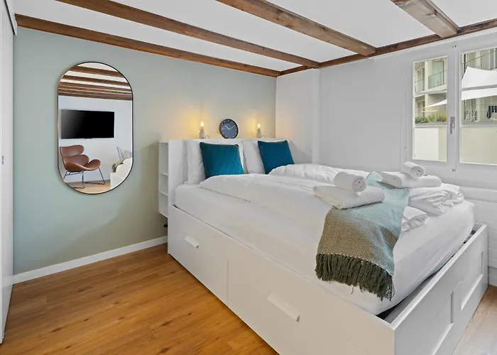 Ariser - Zug Unique Apartment In Historic 15Th Century Building