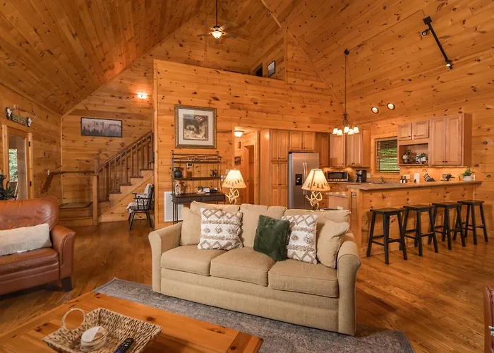 Cabin With Amazing Long-Range Mountain Views, Hot Tub, Fire Pit, Ev Connection