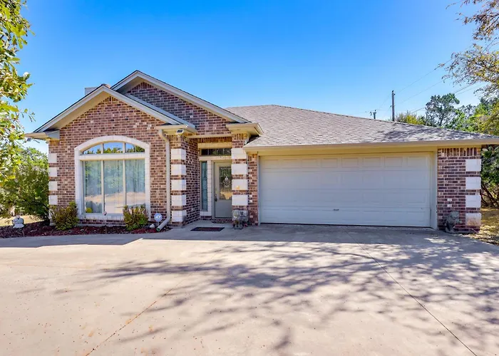 1 Mi To Stillhouse Hollow Lake: Texas Family Home