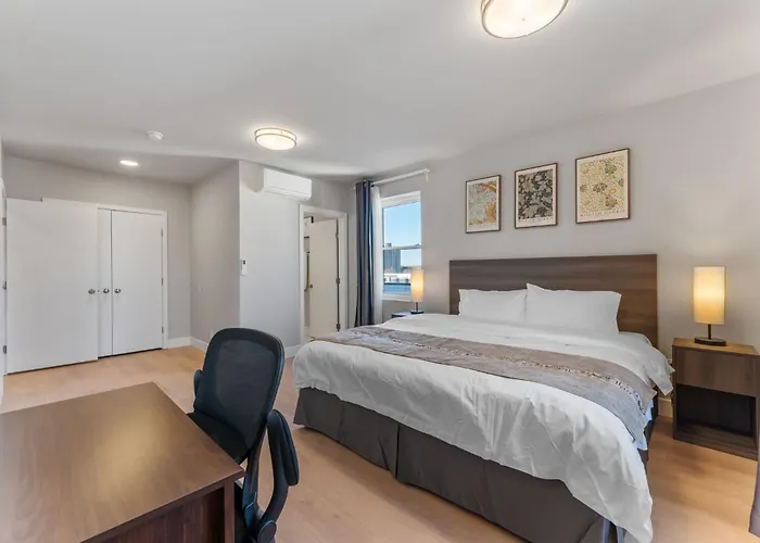 4211 Suites